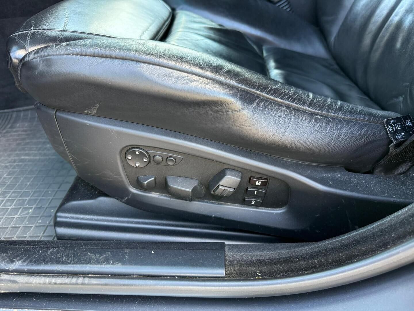 BMW 530 2008 E60 M Sport | YritysOutlet - Myydään vain yrityksille | - | Webasto | 8HP Vaihteisto | Vakkari | Suomi-auto | Hyvät huollot! | Koukku | Prof. Hifi | Comf. Istuimet | Nahat | 2x renkaat&vanteet | Adaptive Xenon | LCI |