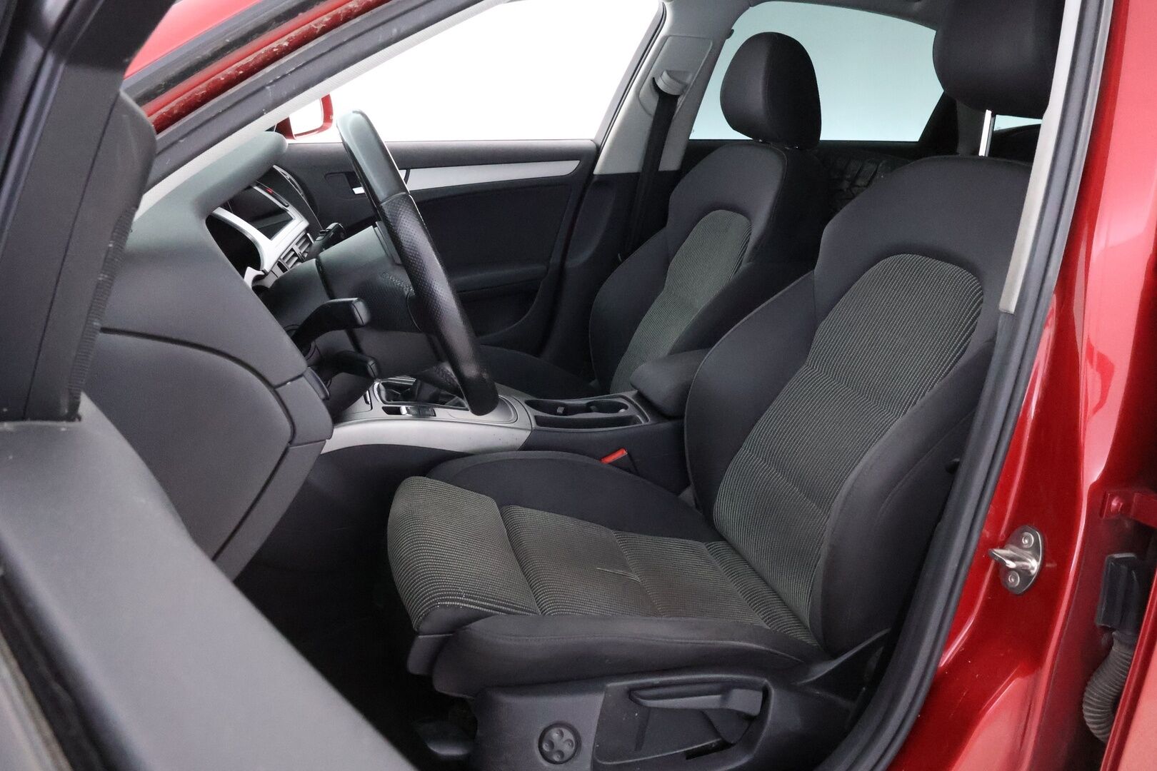 Audi A4 2008 Sedan 1,8 TFSI 118 kW Business- YritysOutlet - Myydään vain yrityksille - – Tämä auto myydään YritysOutlet -valikoimasta vain yritykselle