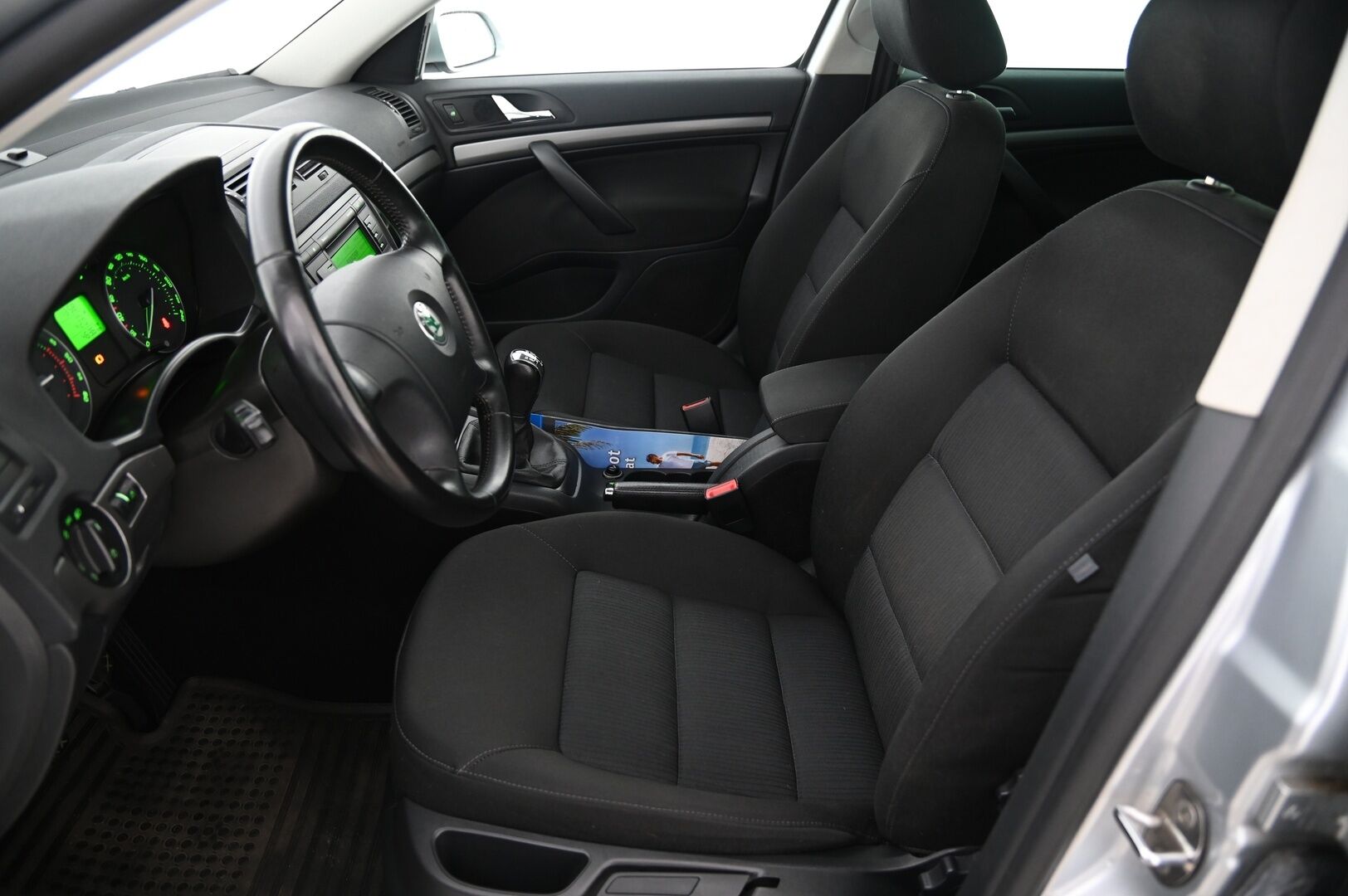 Skoda Octavia 2008 Combi 1,9 TDI Elegance *Myydän Huutokaupat.com*