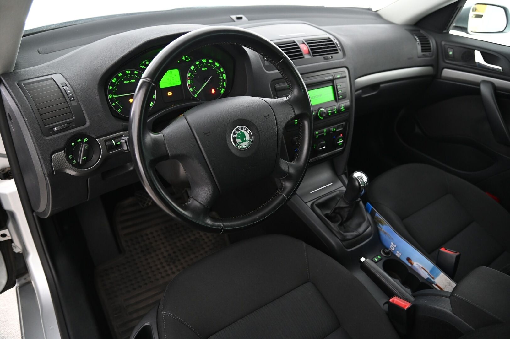 Skoda Octavia 2008 Combi 1,9 TDI Elegance *Myydän Huutokaupat.com*