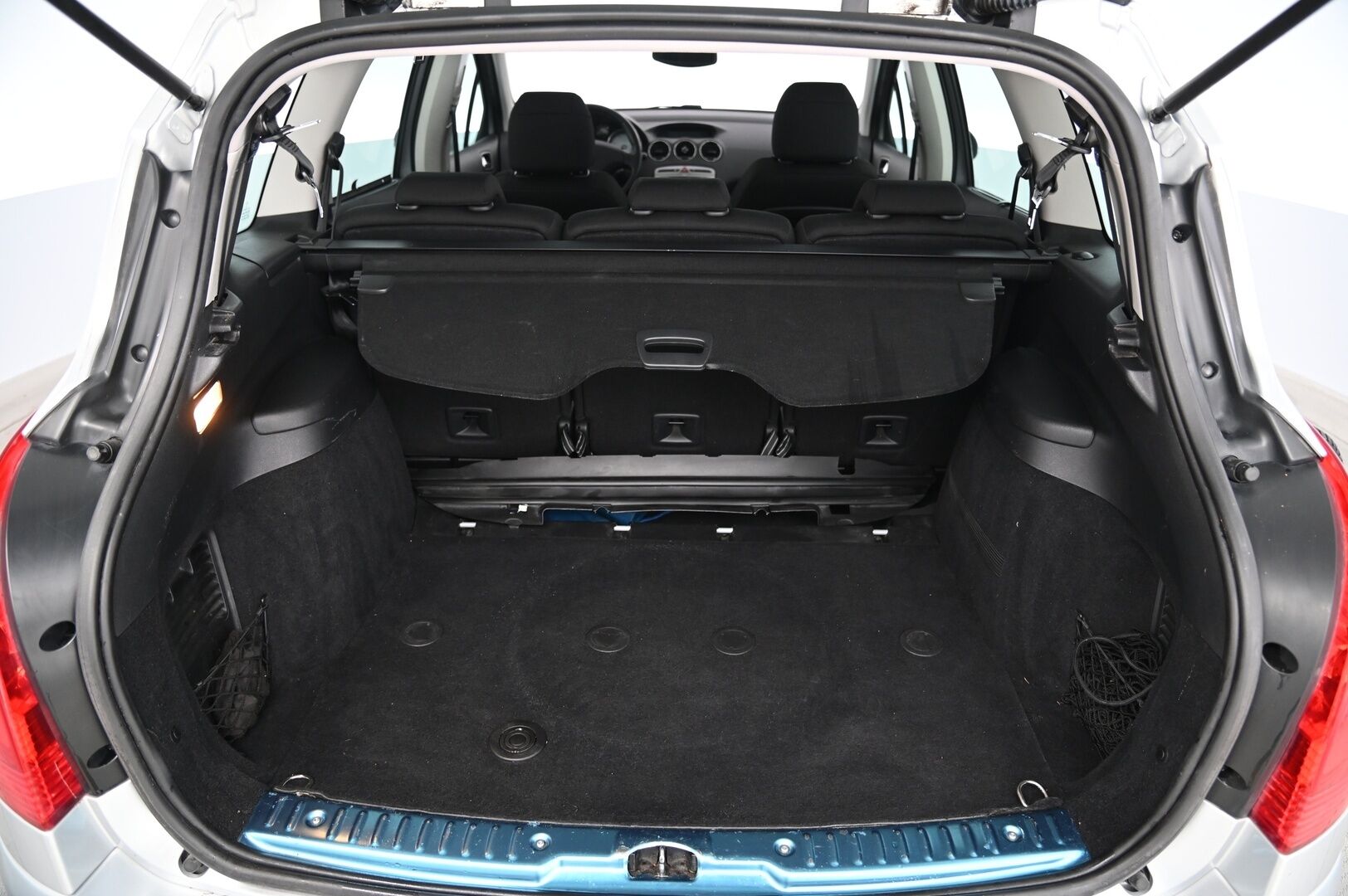 Peugeot 308 2009 SW Premium Plus HDi 110 FAP *Lasikatto / Lohko + sisäp. / Koukku / 2x Alut / Suomi-auto* - *Katsastettu 15.8.2025!*
