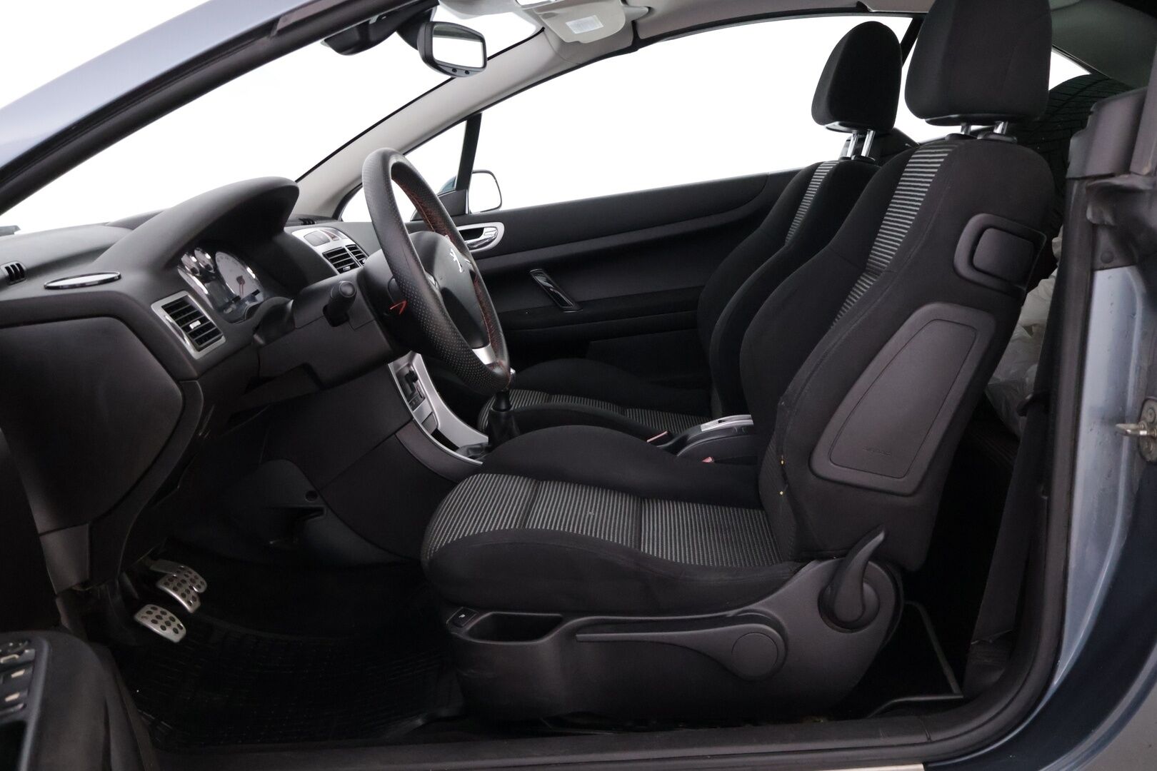 Peugeot 307 2008 CC 2,0 Limited *Myydään huutokaupat.com* - Myydään huutokaupat.com