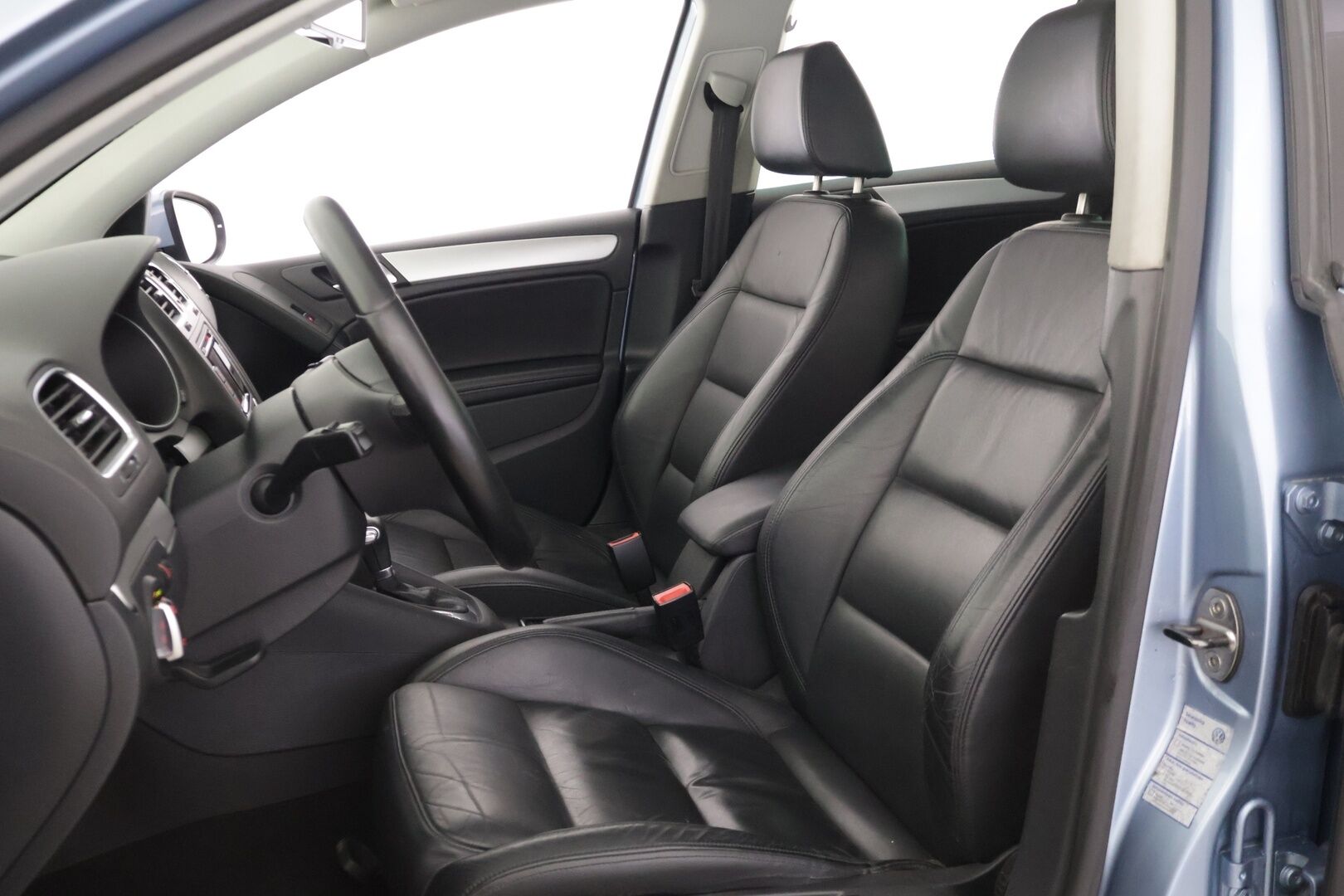 Volkswagen Golf 2010 Highline 1,6 TDI 77 kW (105 hv) BlueMotion Technology DSG-automaatt * YritysOutlet - Myydään vain yrityksille *