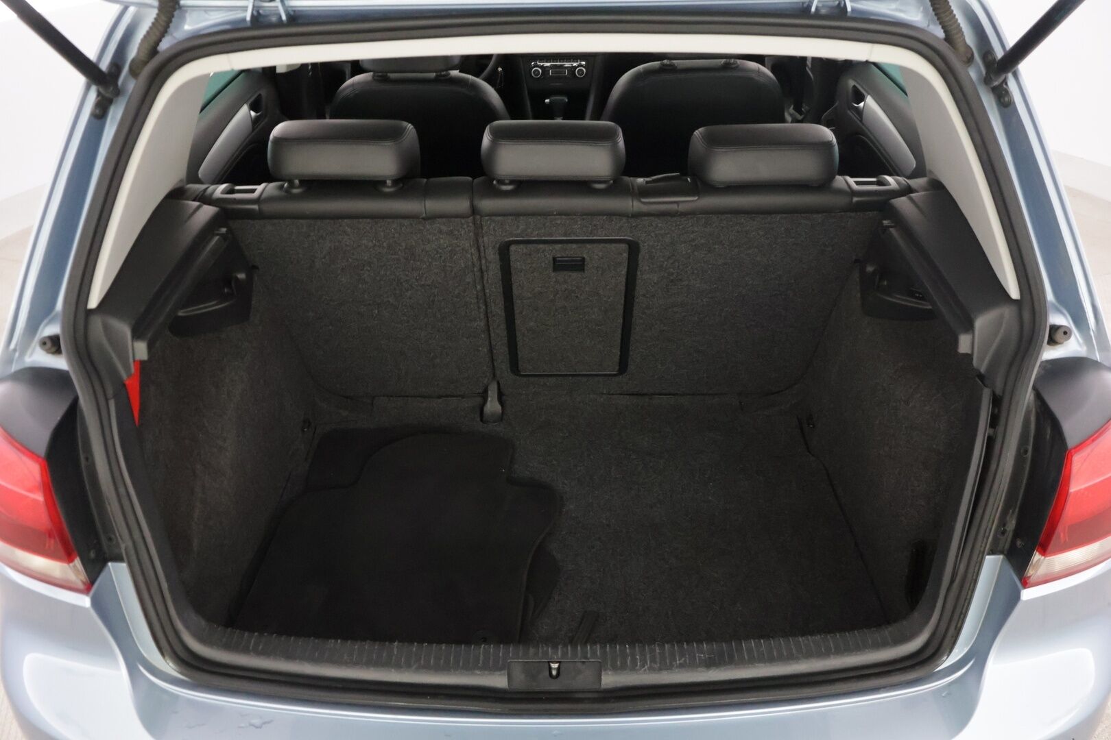 Volkswagen Golf 2010 Highline 1,6 TDI 77 kW (105 hv) BlueMotion Technology DSG-automaatt * YritysOutlet - Myydään vain yrityksille *