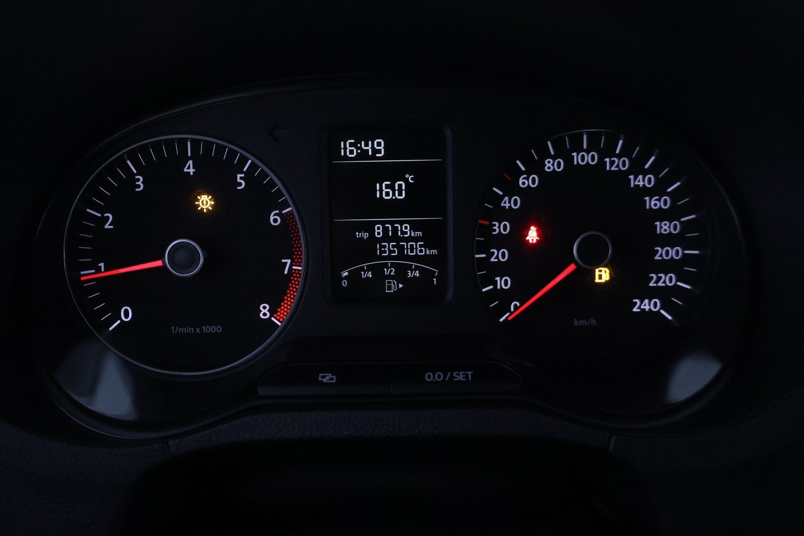 Volkswagen Polo 2010 Trendline 1,2 51 kW (70 hv) 2-ovinen - Myydään vain yrityksille - | Lohko | Ketju vaihdettu | Juuri katsastettu | Huoltokirja |
