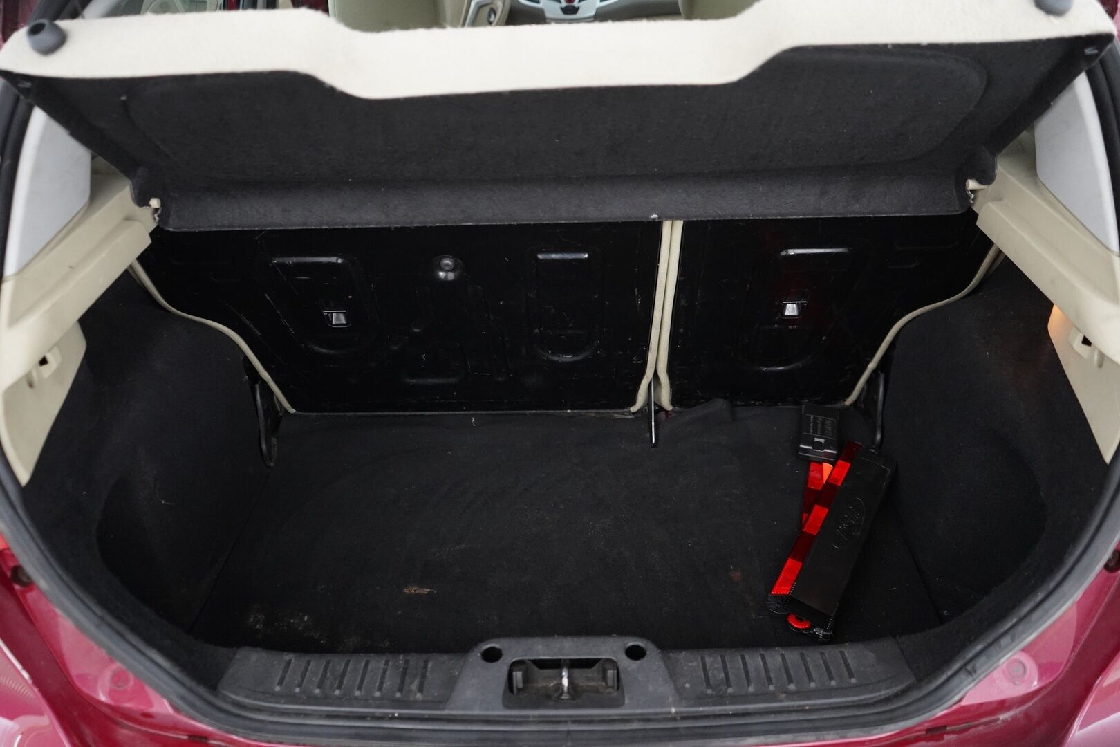 Ford Fiesta 2010 1,4 TDCi 68 hv Ghia M5 5-ovinen *Huutokaupat.com*