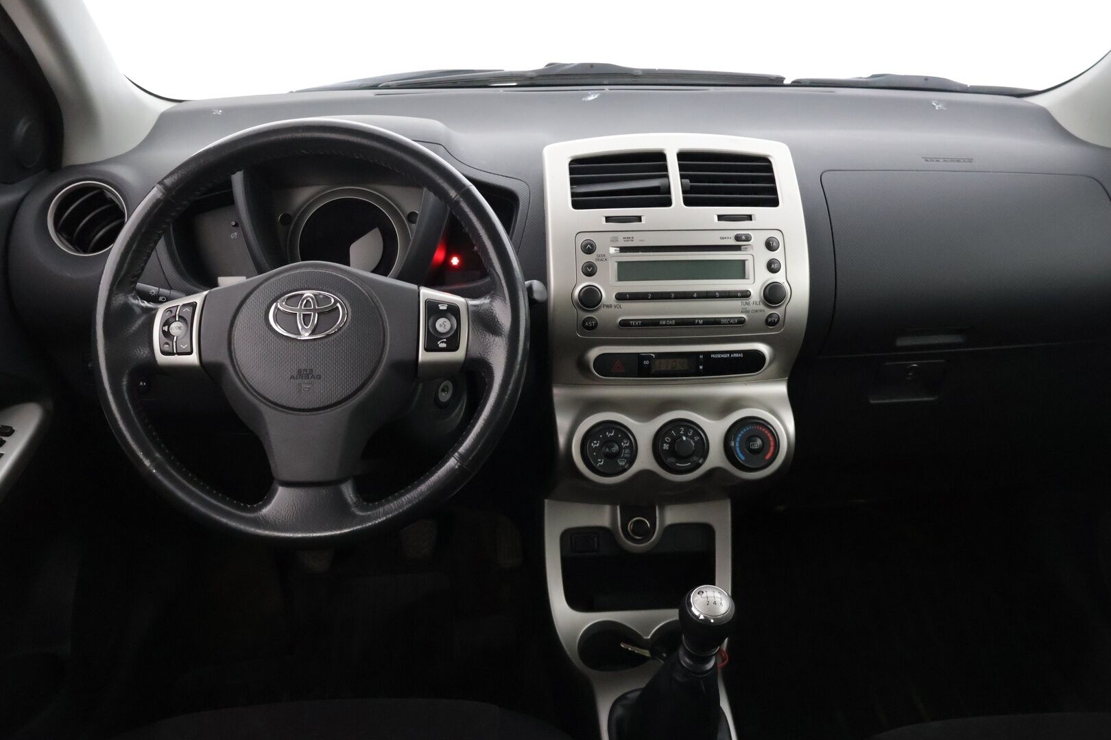 Toyota Urban Cruiser 2010 1,33 Dual VVT-i Stop & Start Linea Sol - * Myydään Huutokaupat.com *
