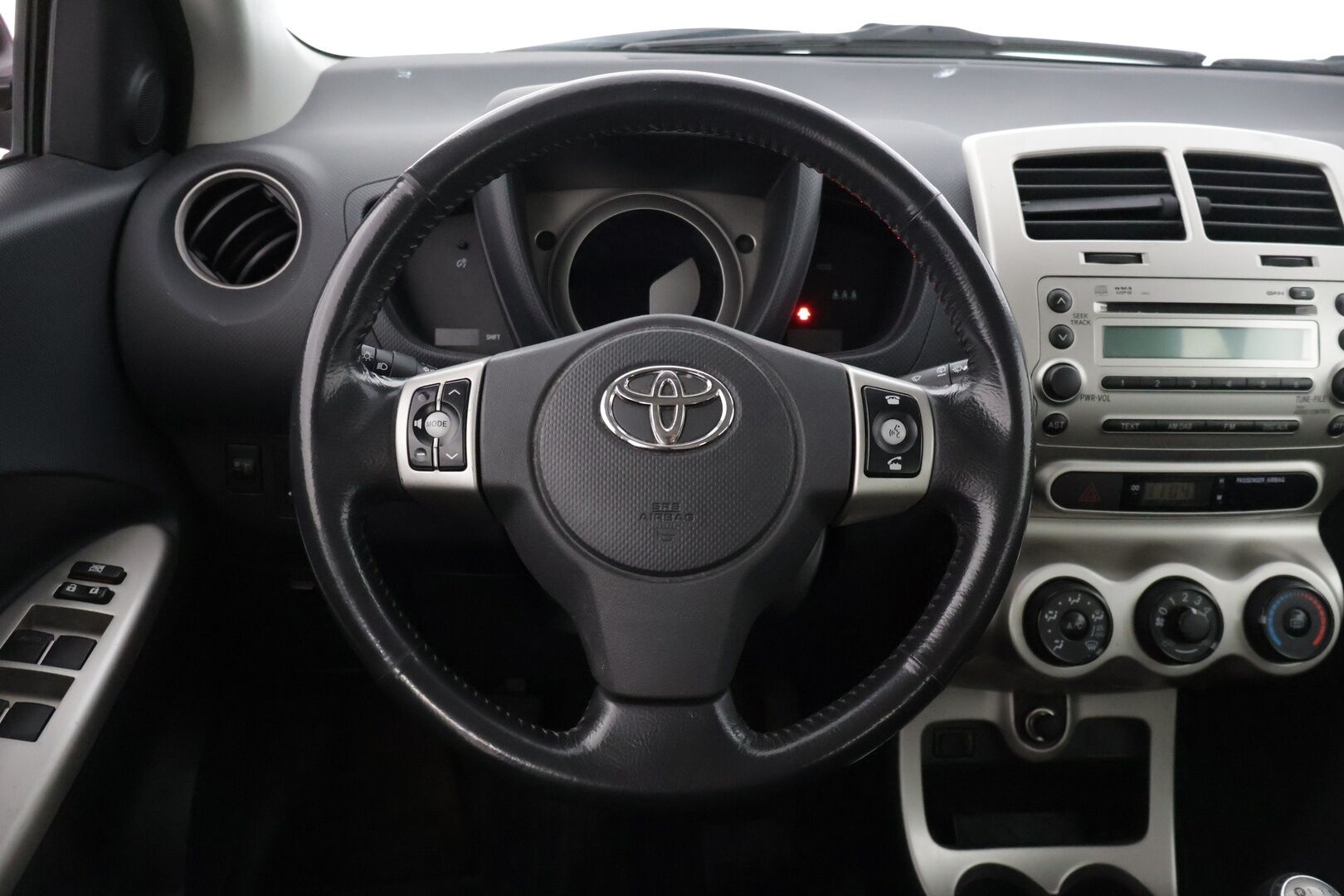 Toyota Urban Cruiser 2010 1,33 Dual VVT-i Stop & Start Linea Sol - * Myydään Huutokaupat.com *