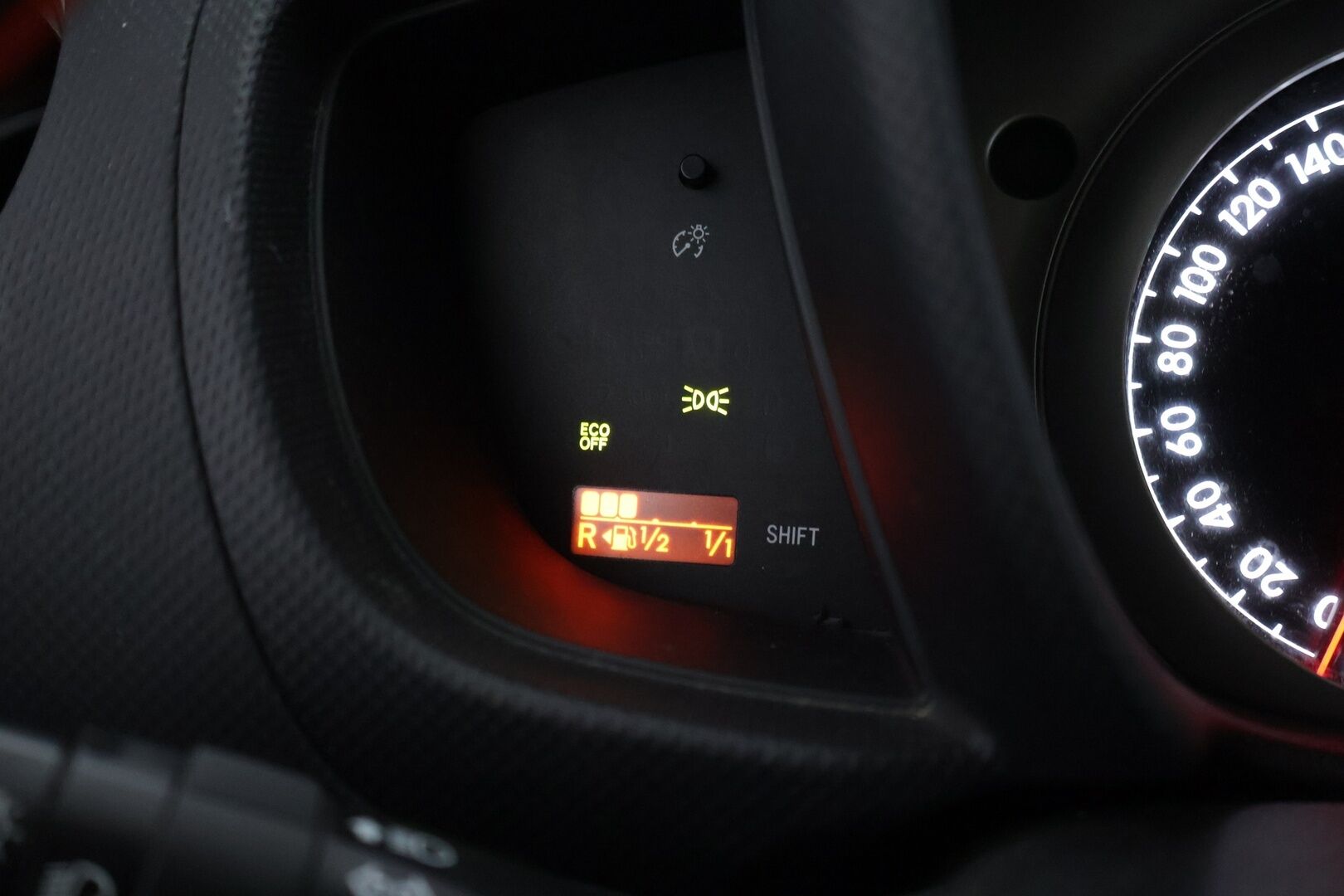 Toyota Urban Cruiser 2010 1,33 Dual VVT-i Stop & Start Linea Sol - * Myydään Huutokaupat.com *