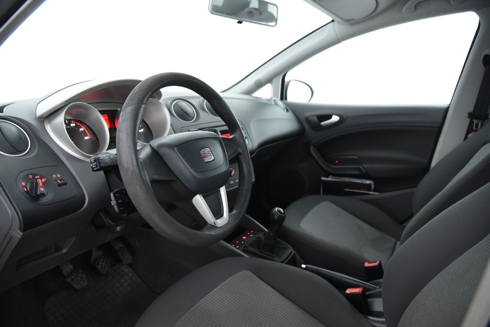 Seat Ibiza ST 2010 1,4 Style / YritysOutlet - Myydään vain yrityksille / - 3-om. Suomi-auto / Vakkari / Lohko+sisäp. / Todella hyvät huollot! / Todella siisti!