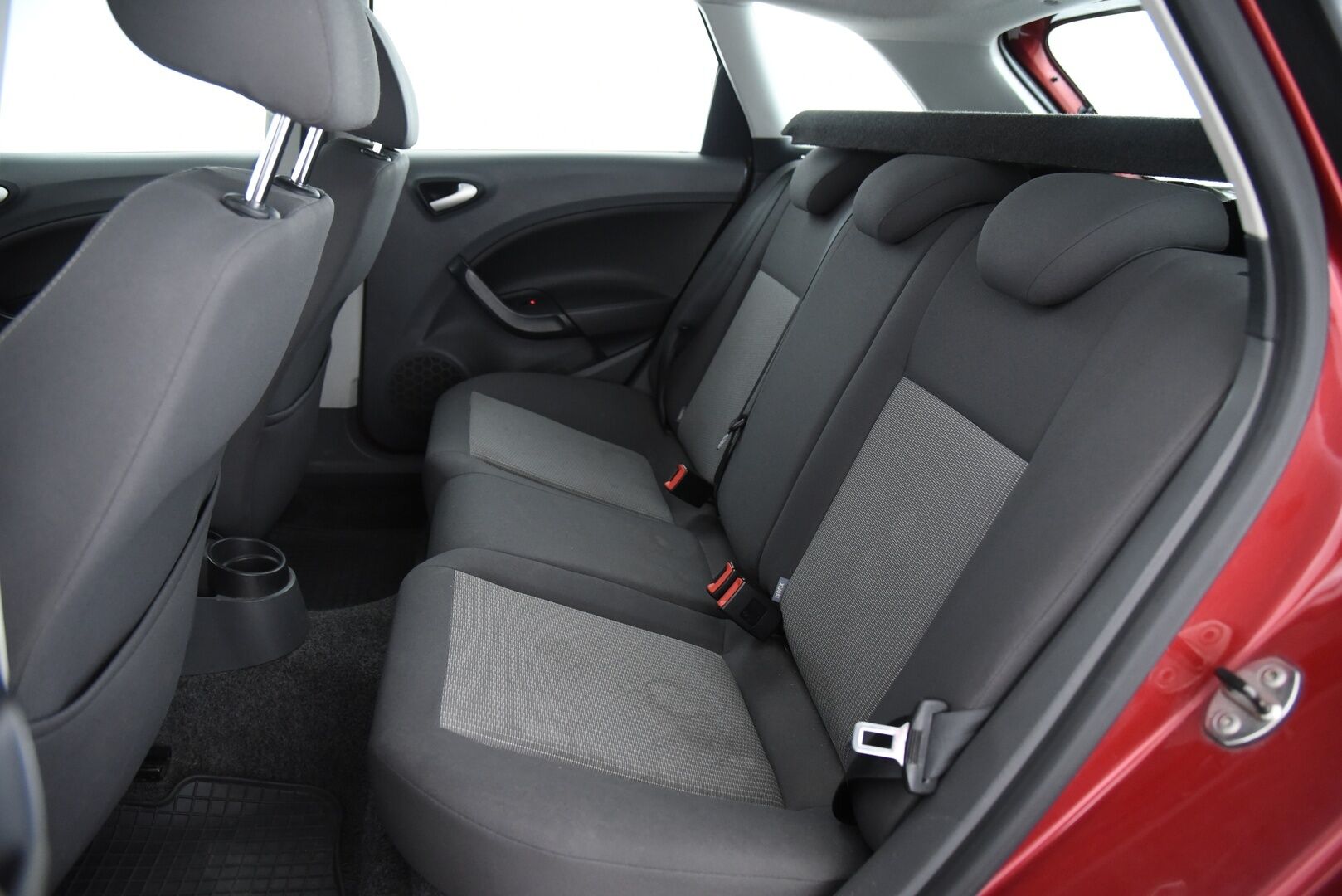 Seat Ibiza ST 2010 1,4 Style / YritysOutlet - Myydään vain yrityksille / - 3-om. Suomi-auto / Vakkari / Lohko+sisäp. / Todella hyvät huollot! / Todella siisti!