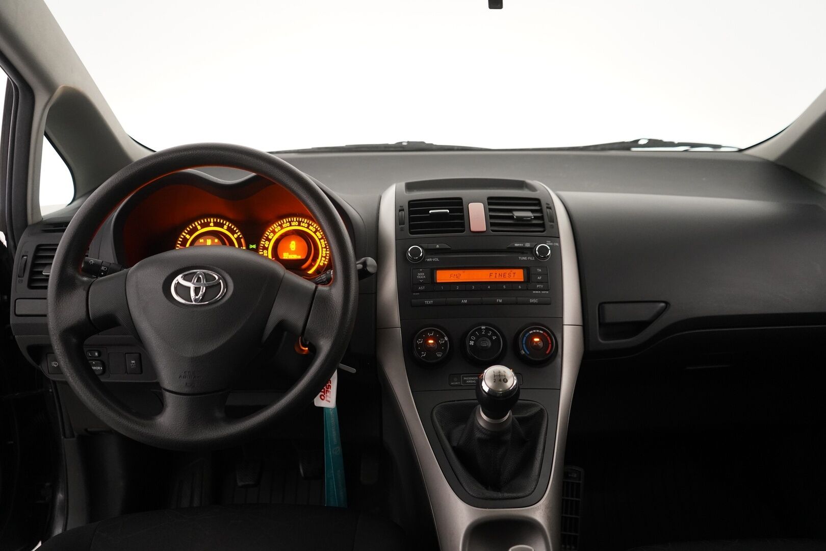 Toyota Auris 2008 1,6 Dual VVT-i Linea Terra 5ov *Myydään huutokaupat.com sivulla!*