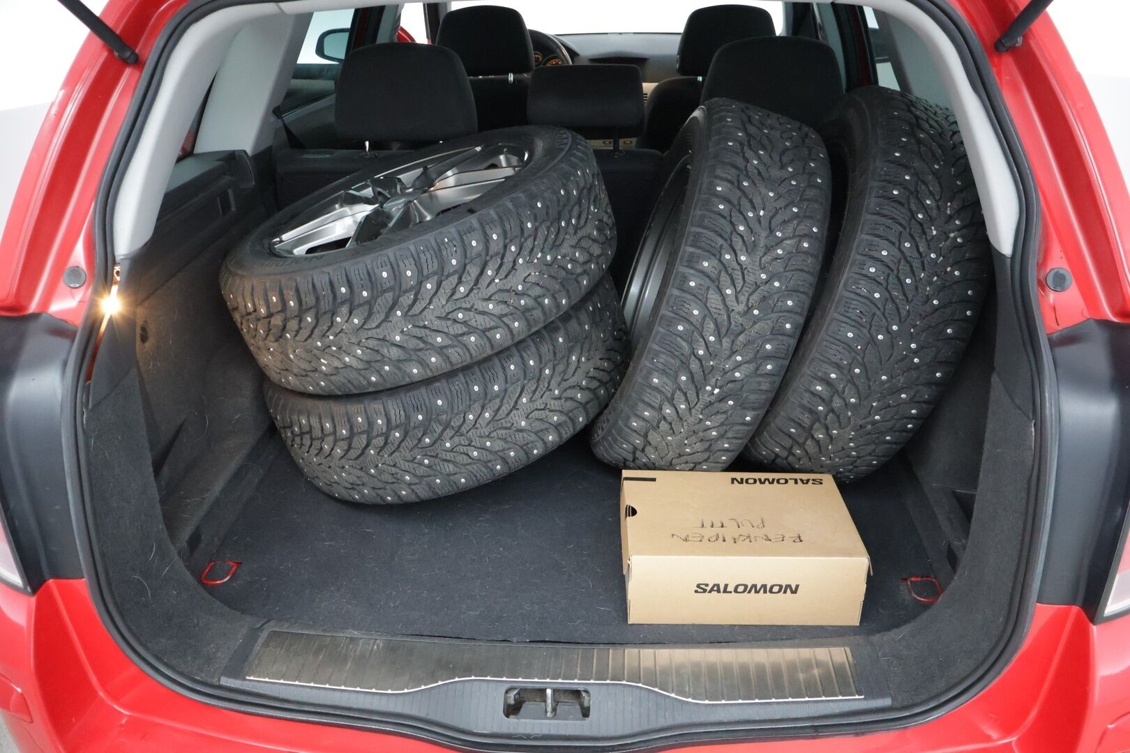 Opel Astra 2008 Wagon Enjoy Edition 1,6 Twinport XE1 77kW/105hv M5 *MYYDÄÄN HUUTOKAUPAT.COM*