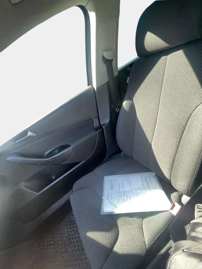 Volkswagen Passat 2005 PASSAT Sedan (AA) 4ov 1980cm3* YritysOutlet - Myydään vain yrityksille / Juuri katsastettu / Vakkari / Tuulilasinlämmitin / Navi / Penkinlämmittimet * - *Juuri katsastettu / Ketju vaihdettu 227tkm 10/2019 / Kahdet hyvät renkaat aluvanteilla *