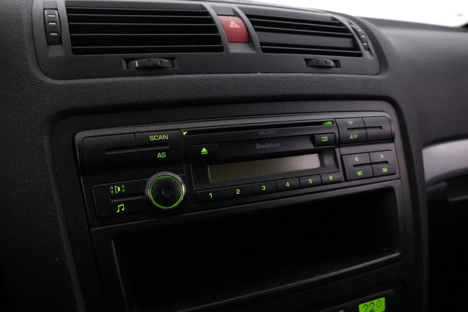 Skoda Octavia 2007 Combi 2.0 TDI *Juuri leimattu - YritysOutlet - Myydään vain yrityksille - – Tämä auto myydään YritysOutlet -valikoimasta vain yritykselle