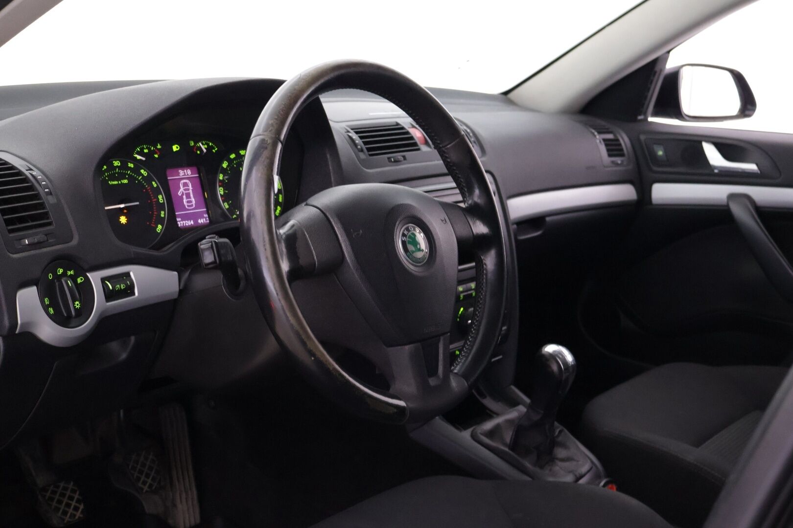 Skoda Octavia 2007 Combi 2.0 TDI *Juuri leimattu - YritysOutlet - Myydään vain yrityksille - – Tämä auto myydään YritysOutlet -valikoimasta vain yritykselle