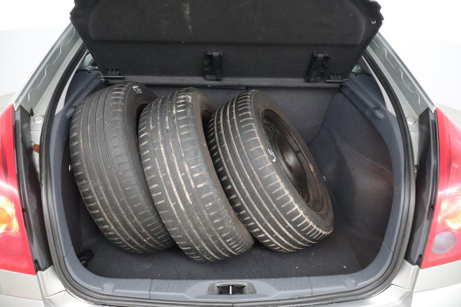 Nissan Primera 2005 1,6 Visia 5-ov. * YritysOutlet - Myydään vain yrityksille *