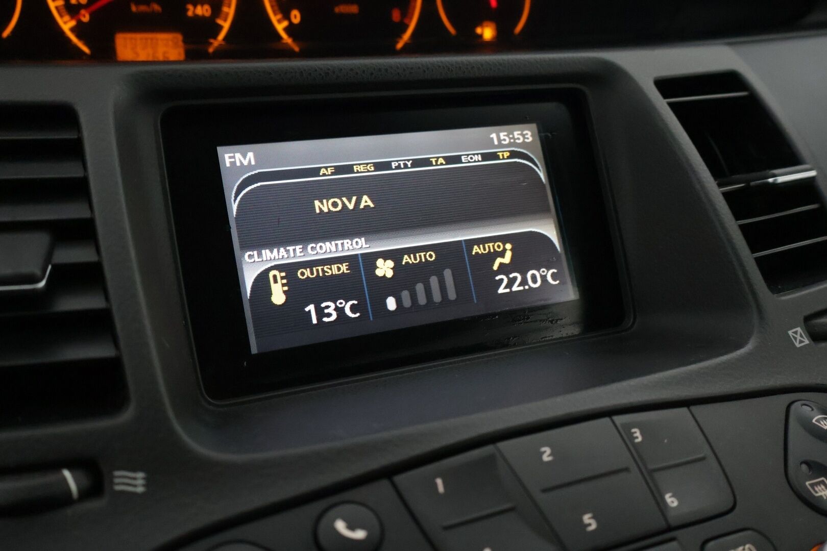 Nissan Primera 2005 1,6 Visia 5-ov. * YritysOutlet - Myydään vain yrityksille *