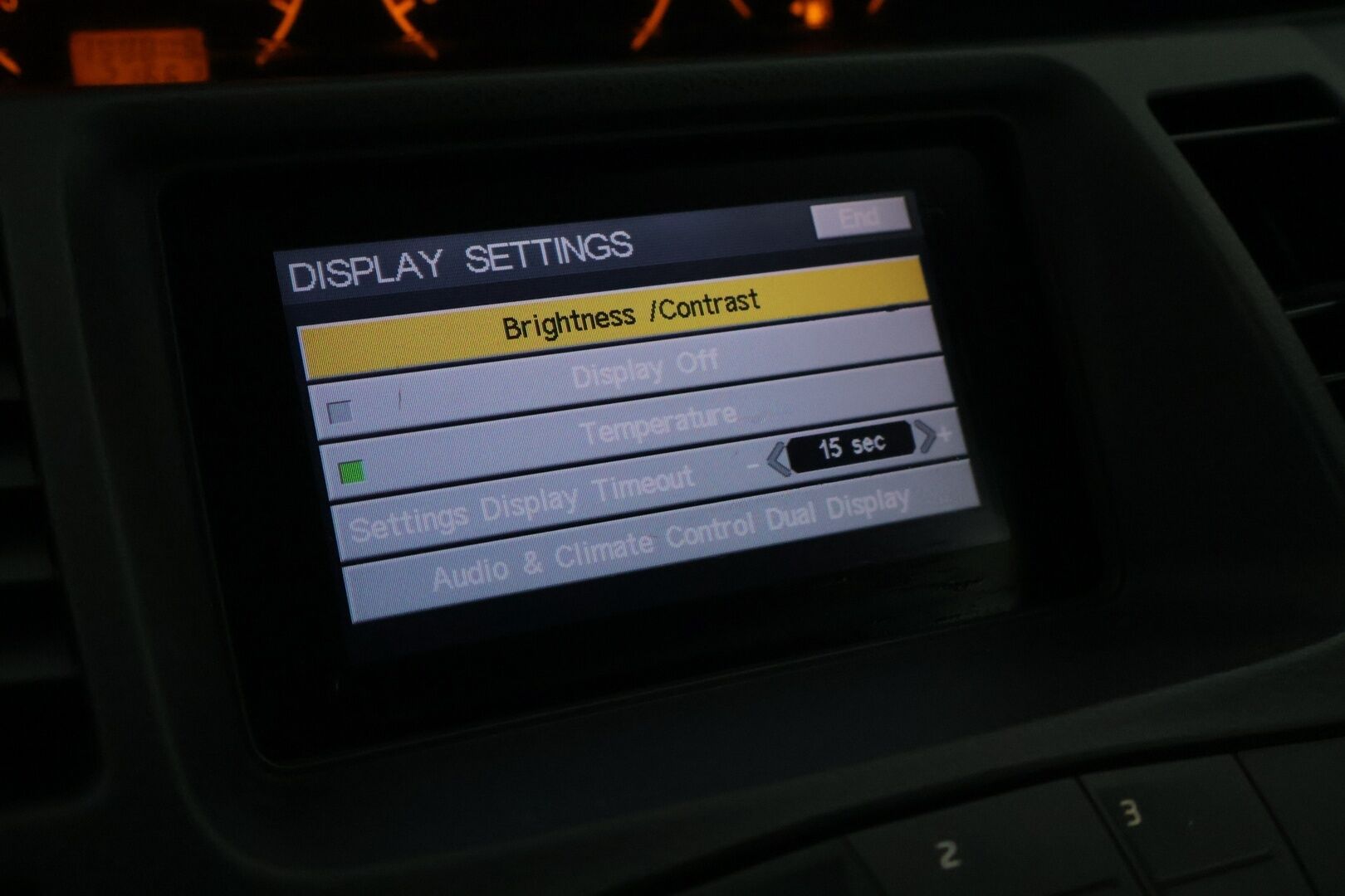 Nissan Primera 2005 1,6 Visia 5-ov. * YritysOutlet - Myydään vain yrityksille *