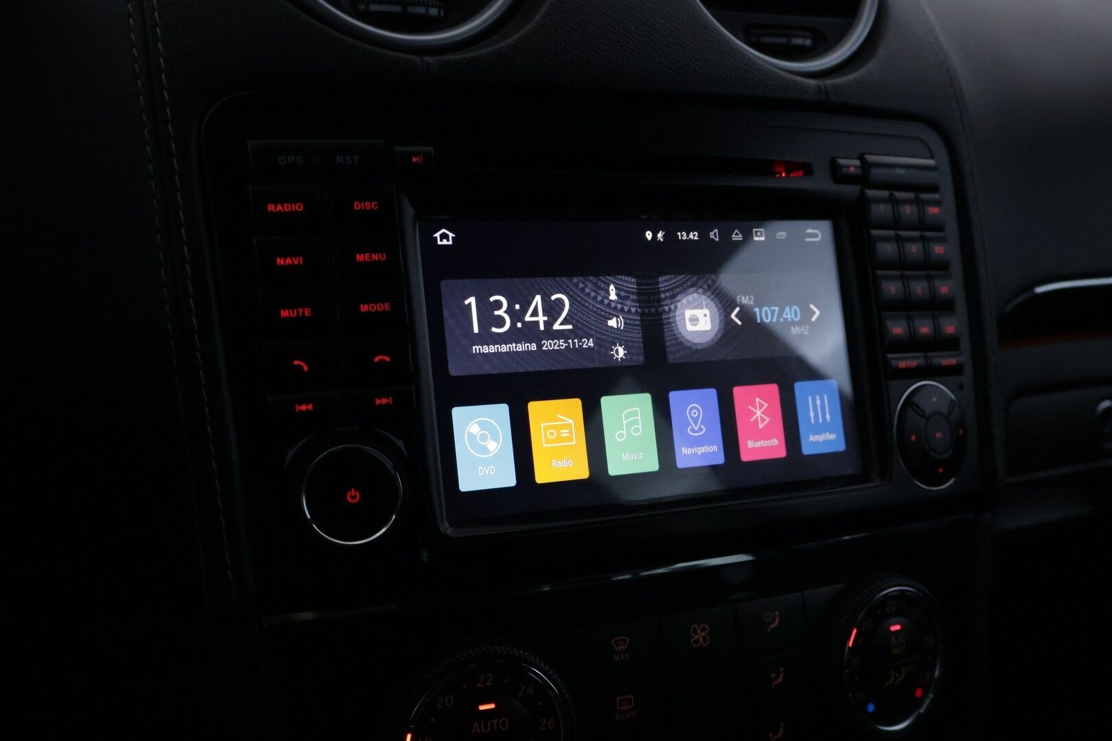 Mercedes-Benz ML 2010 300 CDI BE 4Matic Business  *Webasto / Nahat / Koukku* YritysOutlet - Myydään vain yrityksille - YritysOutlet - Myydään vain yrityksille