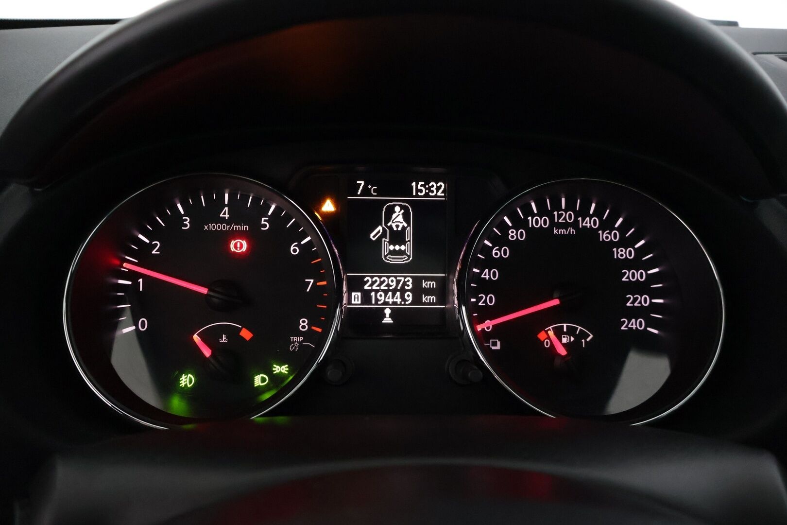 Nissan Qashqai+2 2011 2,0L Acenta 2WD 6M/T Connect MY11 7P * Suomiauto / Lohkolämmitin / P. kamera / Vetokoukku / Vakkari * - - YritysOutlet - Myydään vain yrityksille / Suoraan ajosta toimiva tuote!