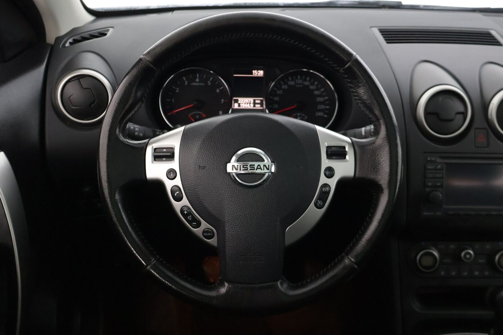 Nissan Qashqai+2 2011 2,0L Acenta 2WD 6M/T Connect MY11 7P * Suomiauto / Lohkolämmitin / P. kamera / Vetokoukku / Vakkari * - - YritysOutlet - Myydään vain yrityksille / Suoraan ajosta toimiva tuote!