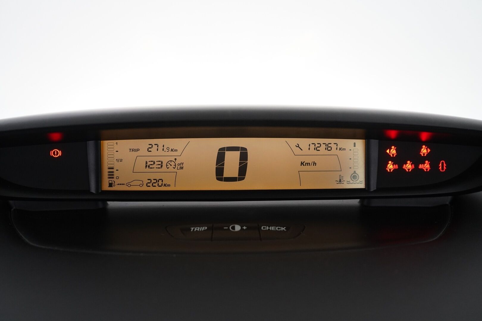 Citroen C4 2005 - YritysOutlet - Myydään vain yrityksille - – Tämä auto myydään YritysOutlet -valikoimasta vain yritykselle