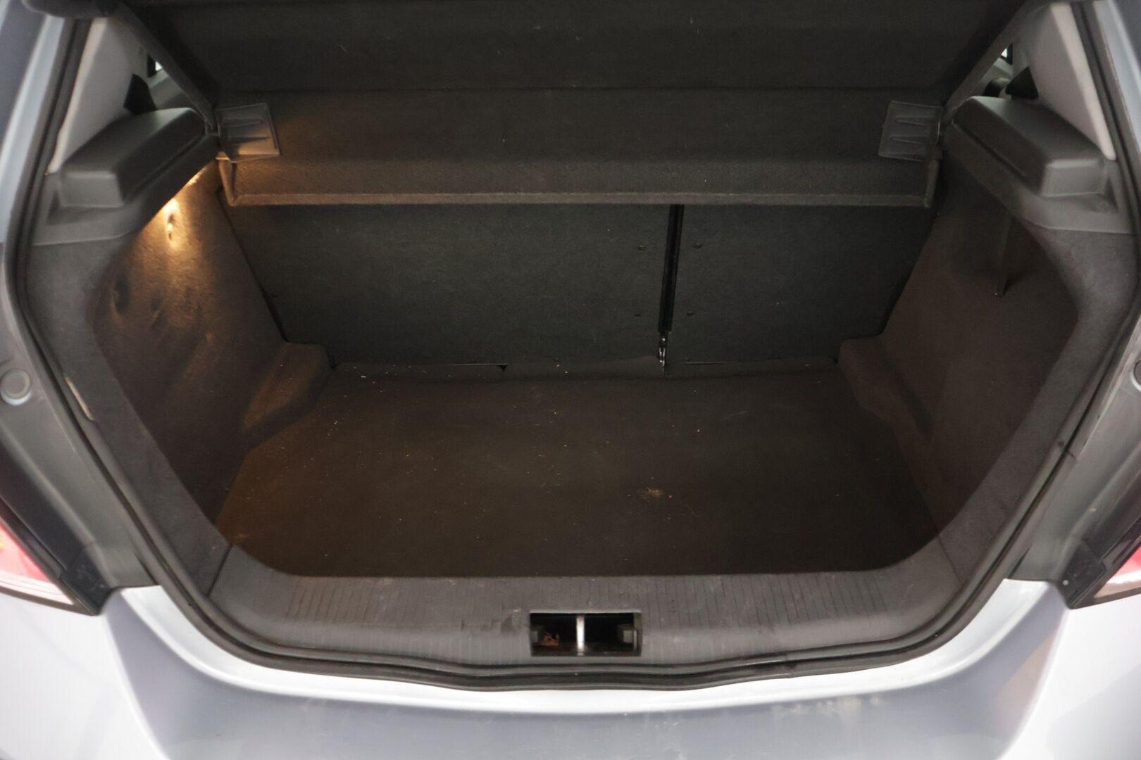 Opel Astra 2004 1,6 Eco Comfort 5d  *YritysOutlet - Myydään vain yrityksille* - *YritysOutlet - Myydään vain yrityksille*