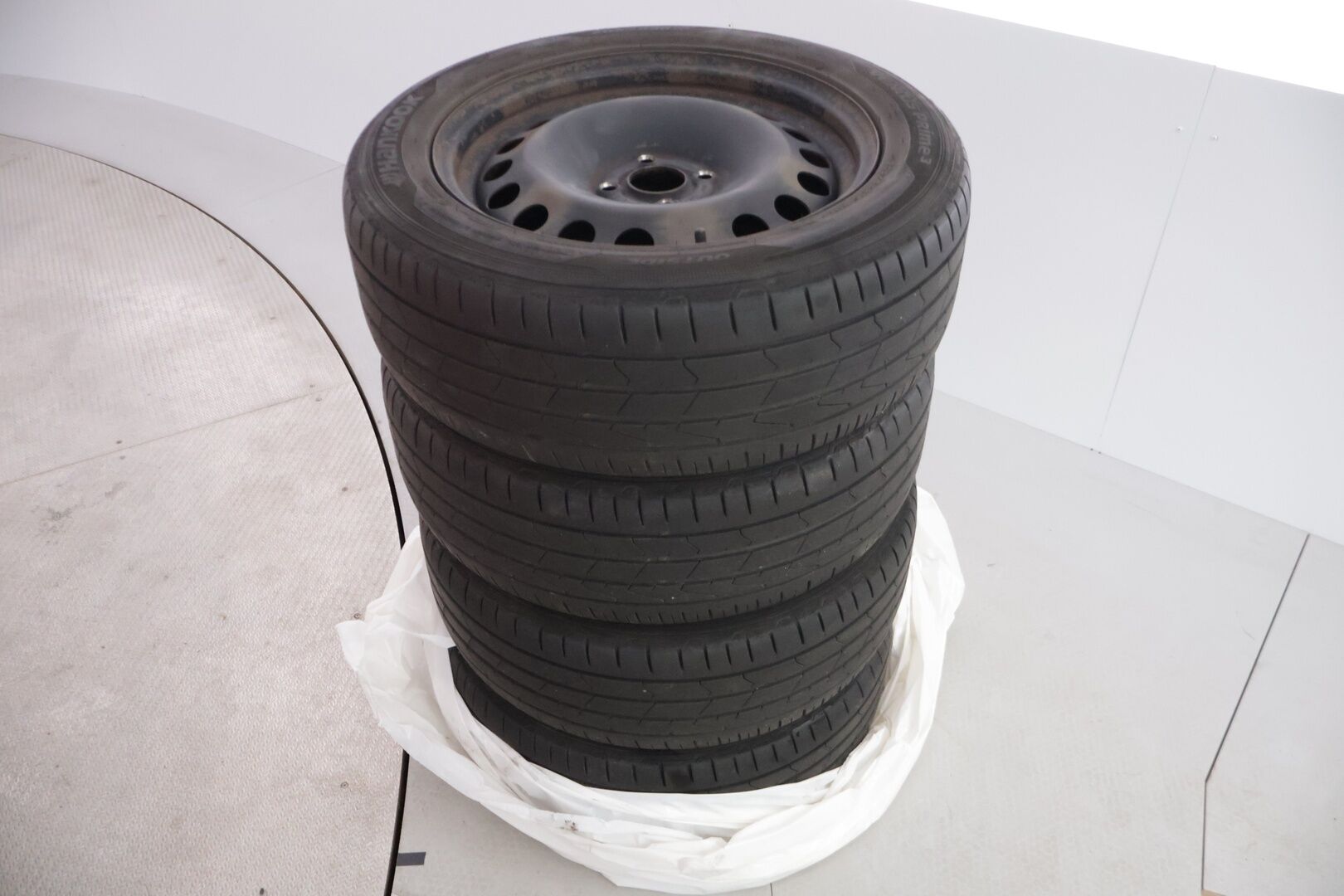 Opel Astra 2004 1,6 Eco Comfort 5d  *YritysOutlet - Myydään vain yrityksille* - *YritysOutlet - Myydään vain yrityksille*