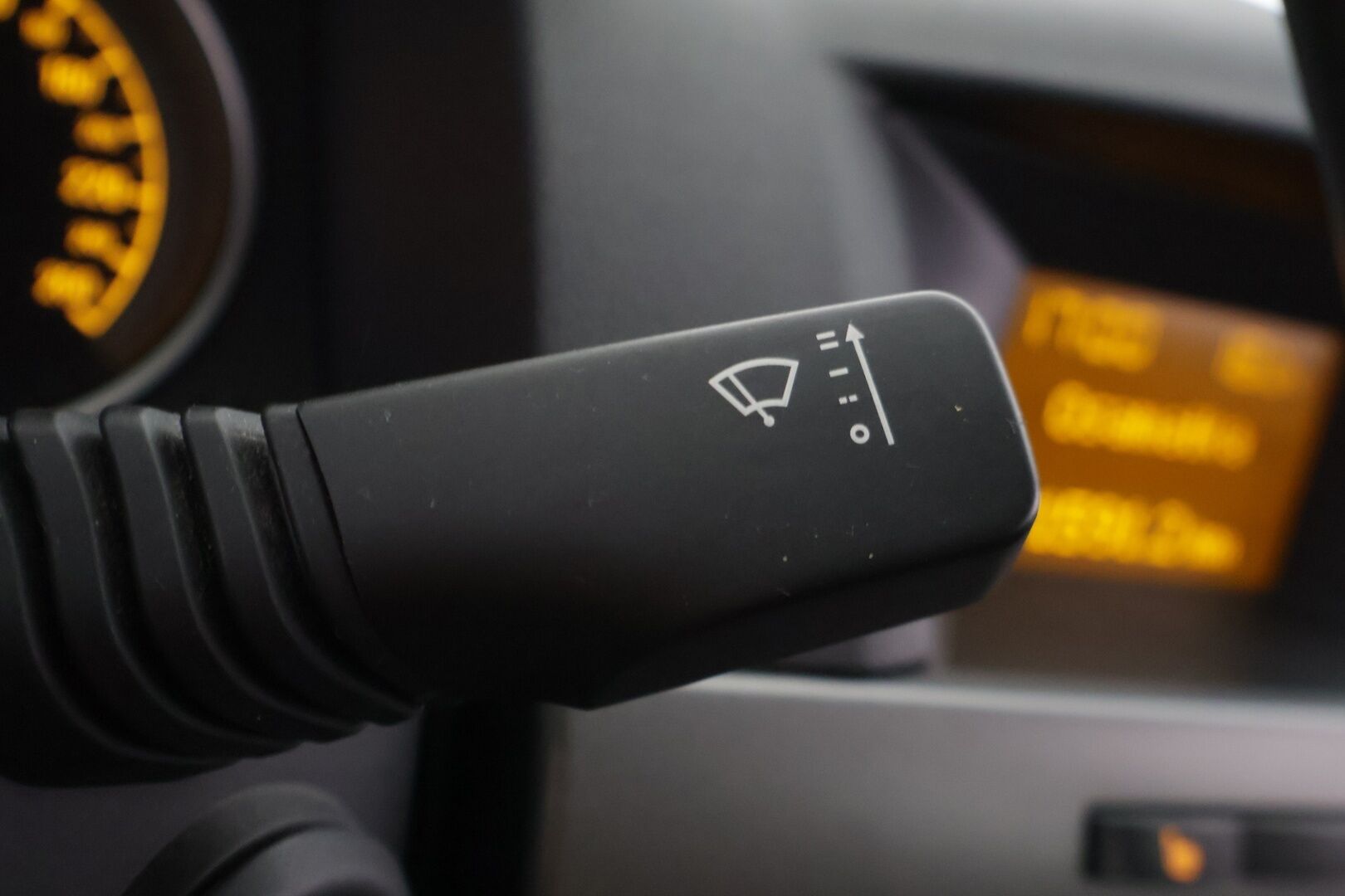 Opel Astra 2004 1,6 Eco Comfort 5d  *YritysOutlet - Myydään vain yrityksille* - *YritysOutlet - Myydään vain yrityksille*