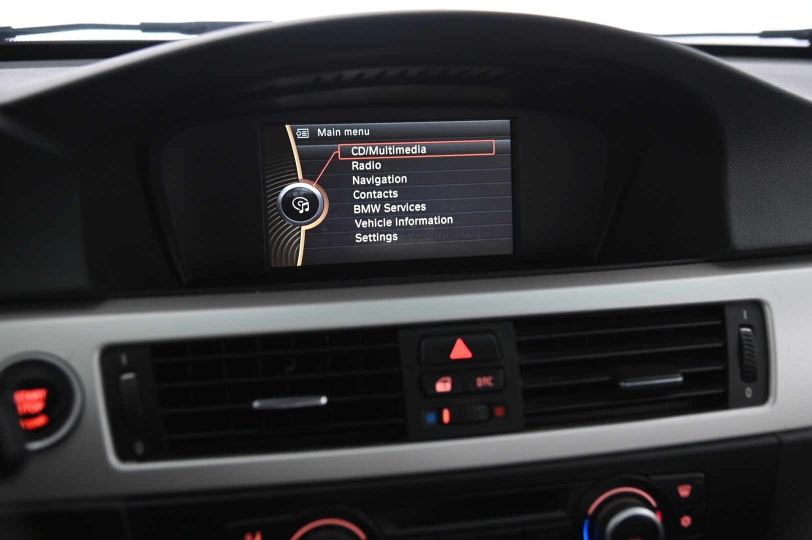 BMW 318 2011 A E90 Sedan Limited Business Edition - Myydään Huutokaupat.com