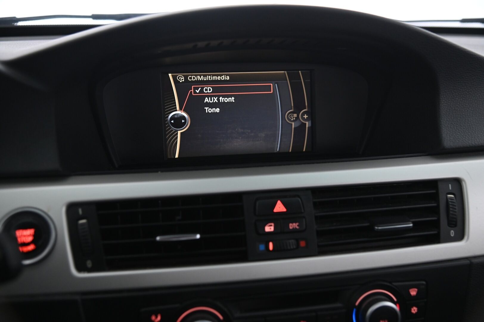 BMW 318 2011 A E90 Sedan Limited Business Edition - Myydään Huutokaupat.com