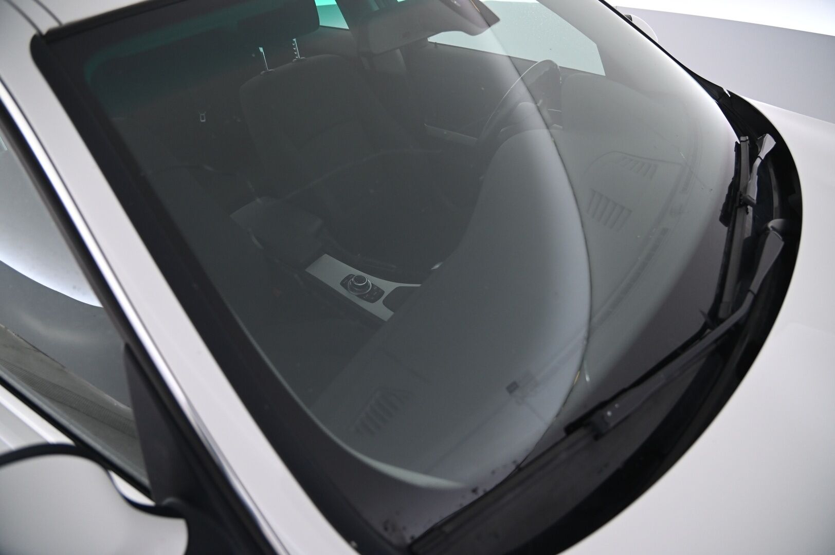 BMW 318 2011 A E90 Sedan Limited Business Edition - Myydään Huutokaupat.com