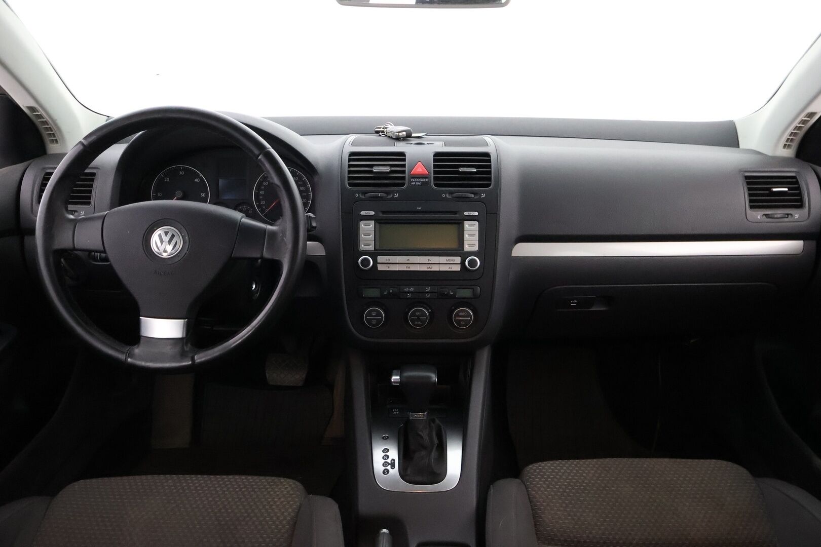 Volkswagen Golf 2009 Variant Sportline 2,0 TDI 103 kW PowerDiesel DSG *YritysOutlet -valikoimasta vain yritykselle!* - *Vetokoukku / Vakkari / 2x-renkaat / Lohko+sisä*  *YritysOutlet -Tämä auto myydään vain yrityksille!