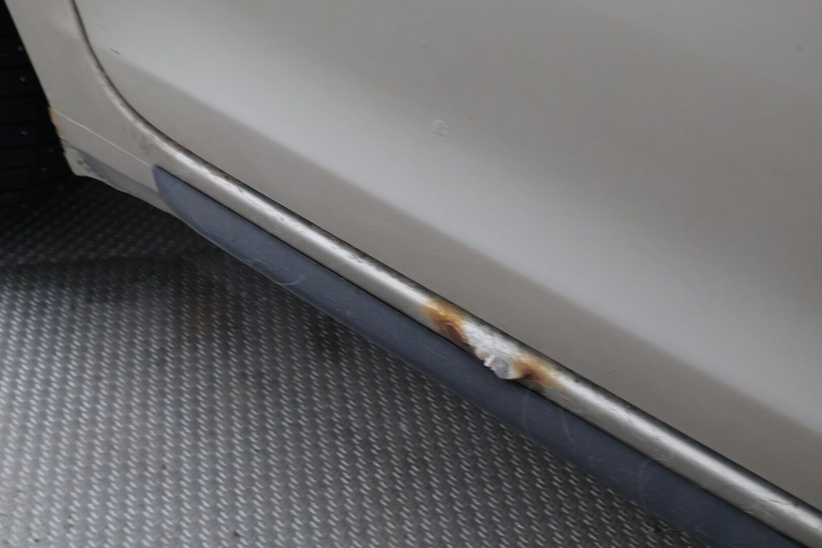 Volkswagen Golf 2009 Variant Sportline 2,0 TDI 103 kW PowerDiesel DSG *YritysOutlet -valikoimasta vain yritykselle!* - *Vetokoukku / Vakkari / 2x-renkaat / Lohko+sisä*  *YritysOutlet -Tämä auto myydään vain yrityksille!