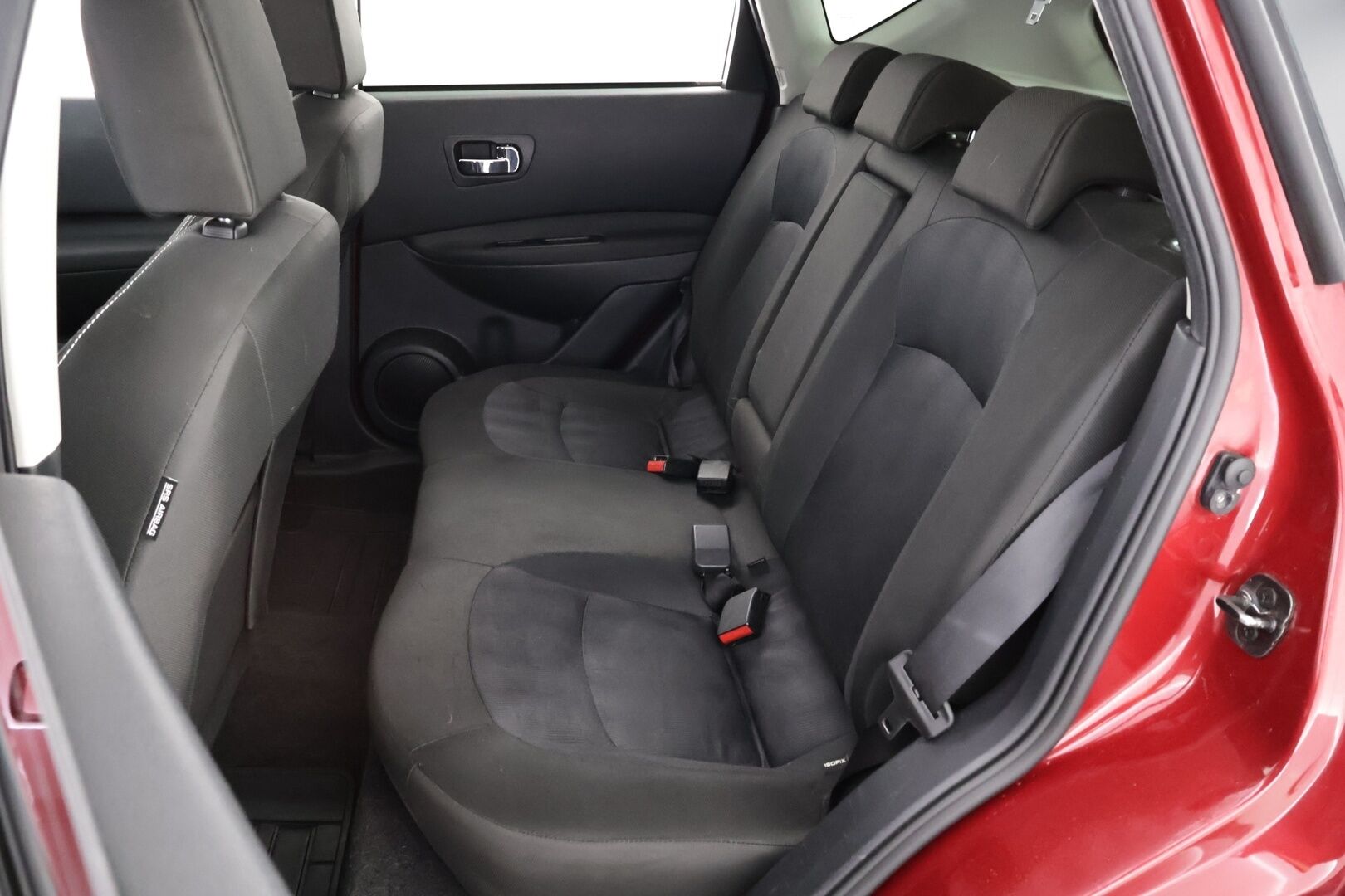 Nissan Qashqai 2011 2,0L Acenta 2WD CVT Connect MY11 - Suomiauto | Peruutuskamera | Vetokoukku | Vakkari | Lohko&Sisälämmitin | 2x renkaat | Metalliväri | Juuri saapunut