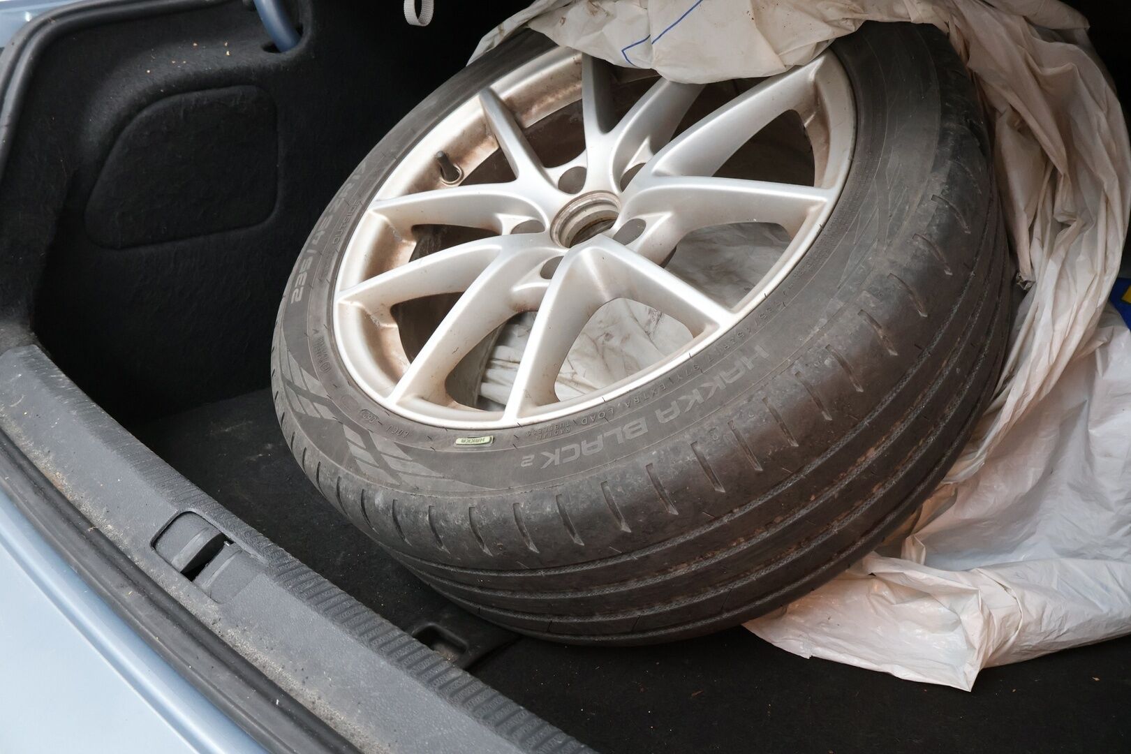 Volkswagen Passat CC 2009 2,0 TDI PowerDiesel 103 kW - YritysOutlet - Myydään vain yrityksille - - YritysOutlet - Myydään vain yrityksille - Osta nyt, maksa vasta ensi vuonna