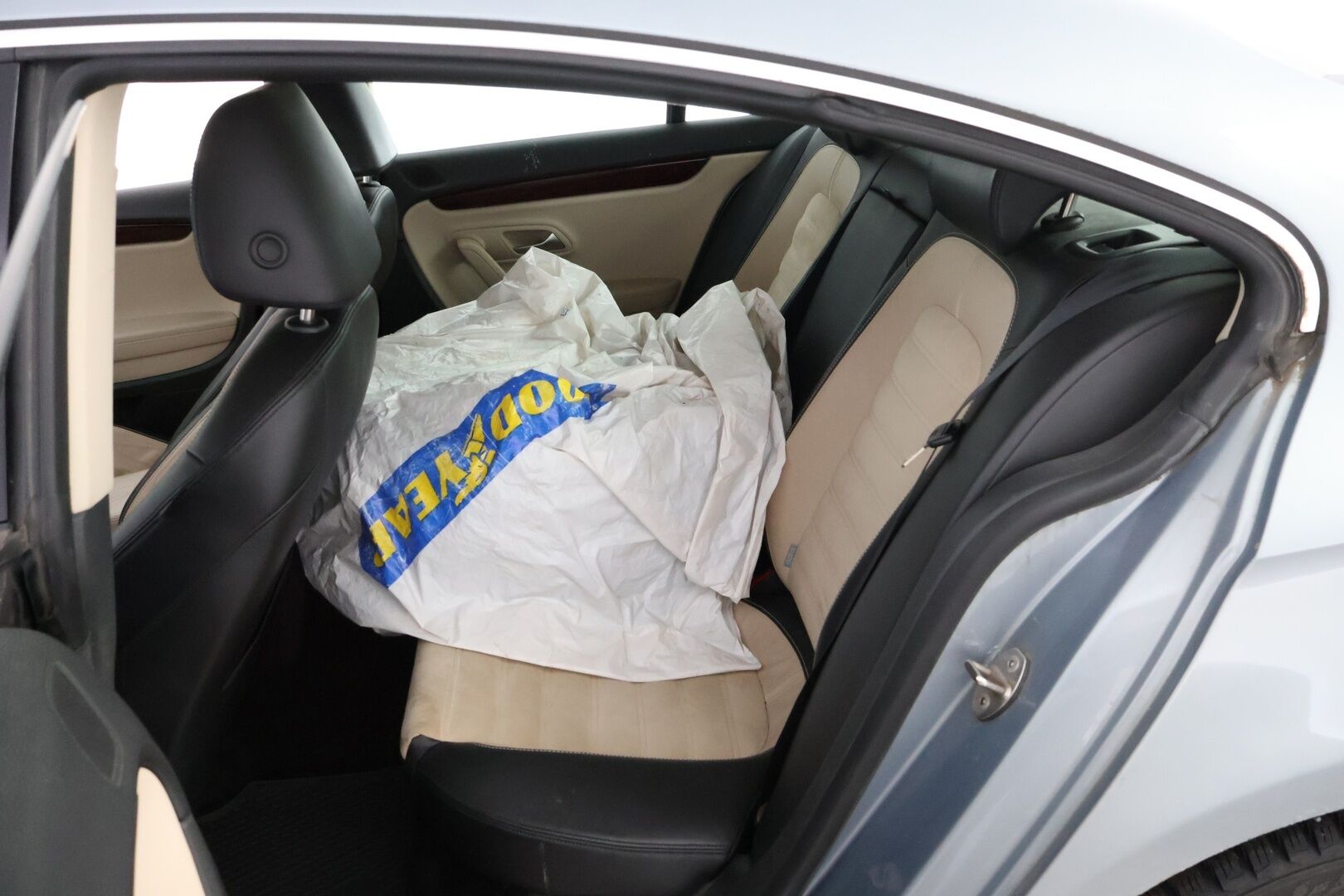 Volkswagen Passat CC 2009 2,0 TDI PowerDiesel 103 kW - YritysOutlet - Myydään vain yrityksille - - YritysOutlet - Myydään vain yrityksille - Osta nyt, maksa vasta ensi vuonna