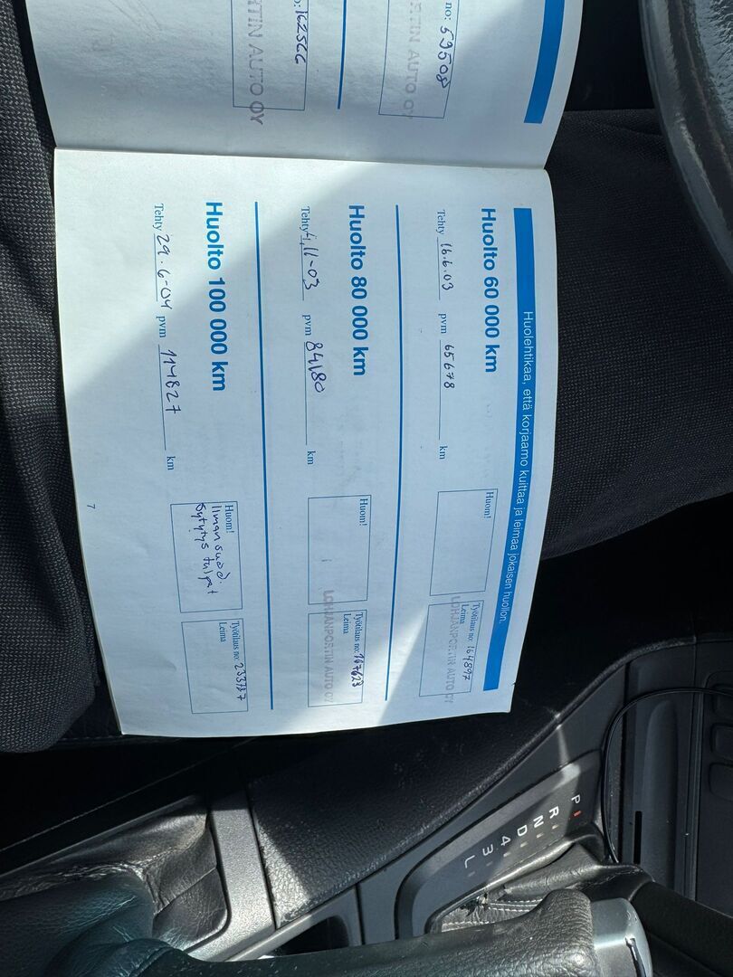 Volvo V70 2002 2,4T aut. *YritysOulet - Myydään vain Yrityksille* - | Juuri katsastettu | Nahkapenkit | Koukku | Lohko