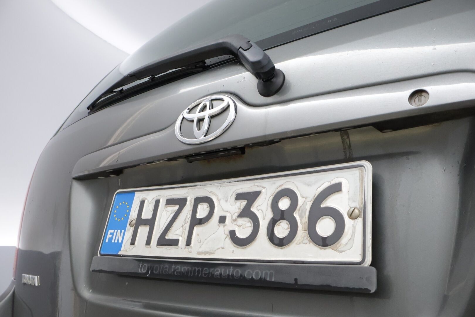Toyota Corolla 2003 5D STW 1.6 - MYYDÄÄN HUUTOKAUPAT.COM! - MYYDÄÄN HUUTOKAUPAT.COM!