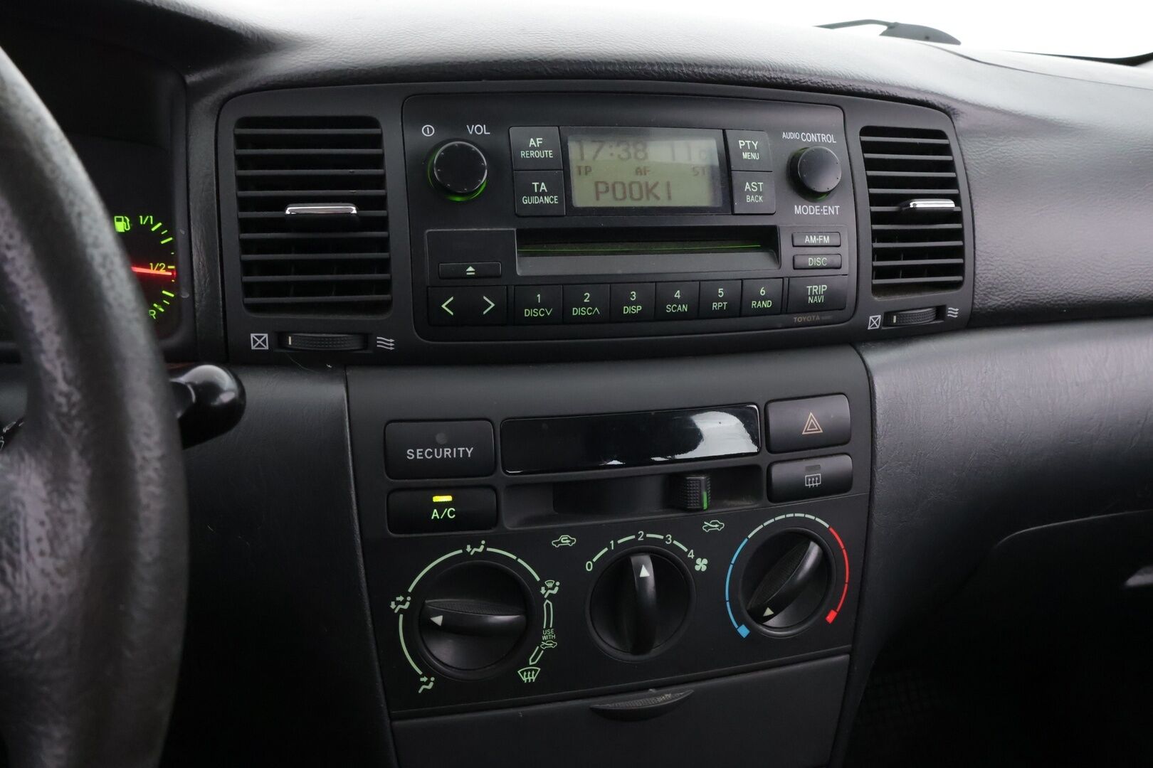 Toyota Corolla 2003 5D STW 1.6 - MYYDÄÄN HUUTOKAUPAT.COM! - MYYDÄÄN HUUTOKAUPAT.COM!