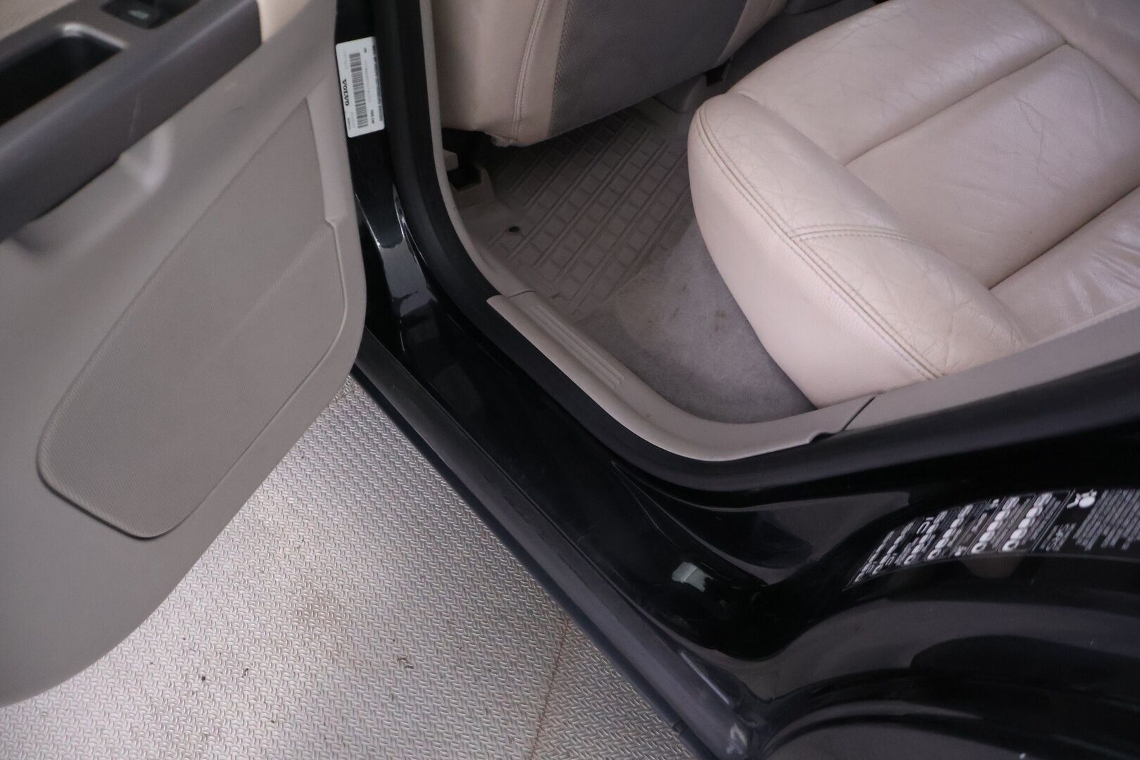 Volvo V50 2006 T5 AWD Summum BUSINESS YritysOutlet - Myydään vain yrityksille - | Neliveto | lohko+sisä | Lisävalo | kuljettajanistuin muistilla | nahkapenkit |