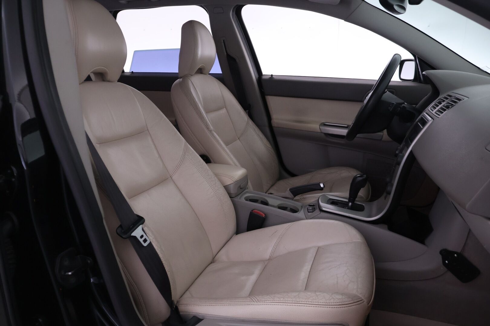 Volvo V50 2006 T5 AWD Summum BUSINESS YritysOutlet - Myydään vain yrityksille - | Neliveto | lohko+sisä | Lisävalo | kuljettajanistuin muistilla | nahkapenkit |