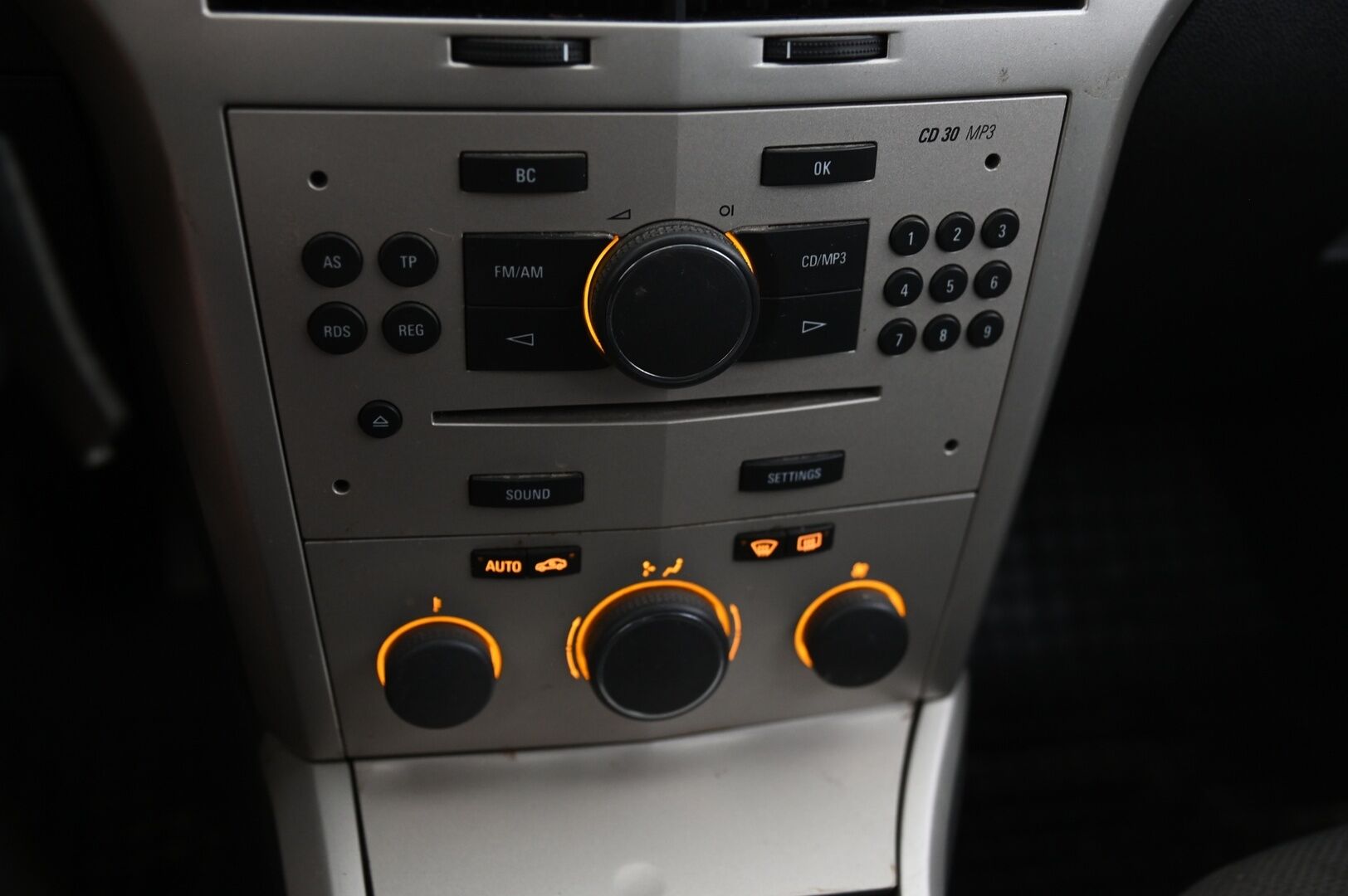 Opel Astra 2007 5D ASTRA STW 1.6-AHL35/270 *Myydään huutokaupat.com* - *Myydään huutokaupat.com*