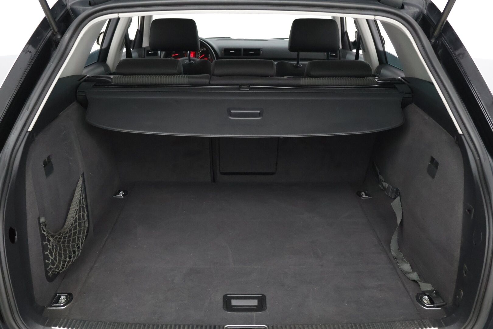 Audi A4 2008 Avant 1,8 T 120 kW *- YritysOutlet - Myydään vain yrityksille -* - * S-Line / Bi-Xenon / Vakkari / Huoltokirja / Suomi-auto / Lohko + Sisä / 