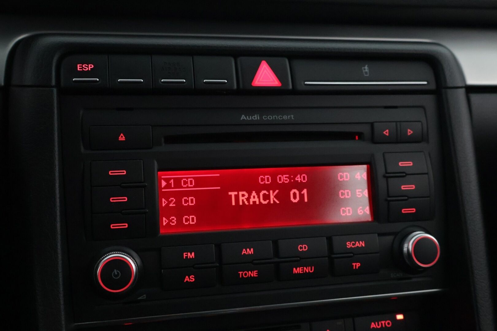 Audi A4 2008 Avant 1,8 T 120 kW *- YritysOutlet - Myydään vain yrityksille -* - * S-Line / Bi-Xenon / Vakkari / Huoltokirja / Suomi-auto / Lohko + Sisä / 