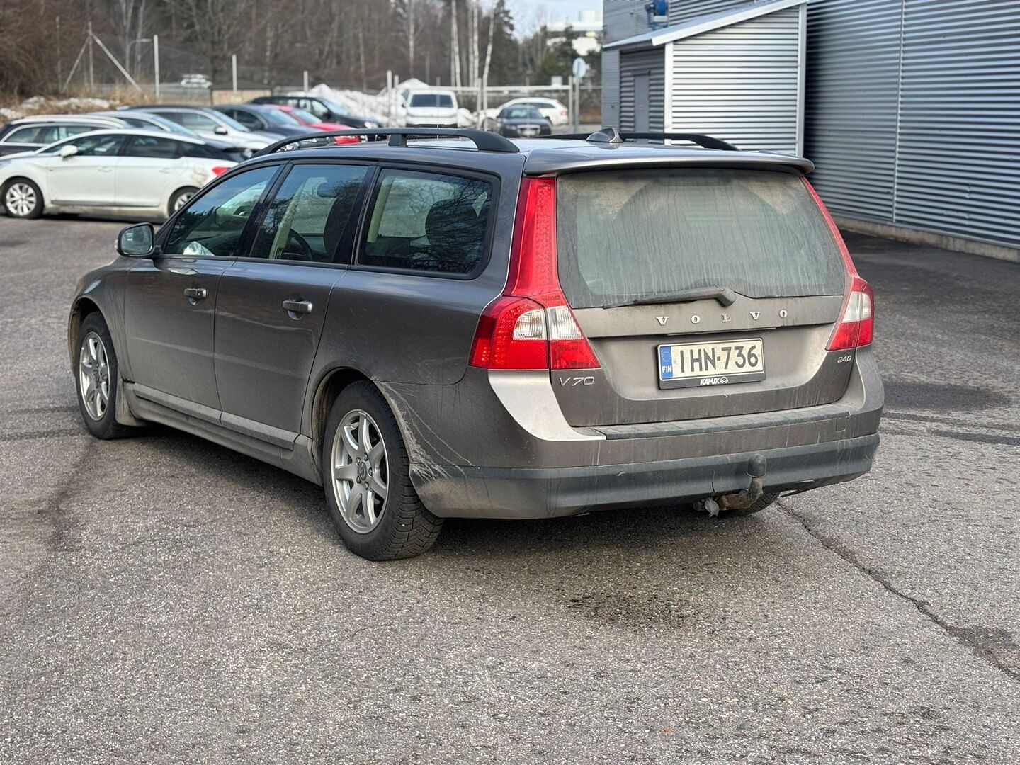 Volvo V70 2008 2,4D Kinetic aut / Led-lisävalo! / Koukku! / Suomi-auto / 2x Renkaat /*- YritysOutlet - Myydään vain yrityksille -* - Siisti! / Led- lisävalo1 / Koukku! / Suomi-auto / *- YritysOutlet - Myydään vain yrityksille -* /