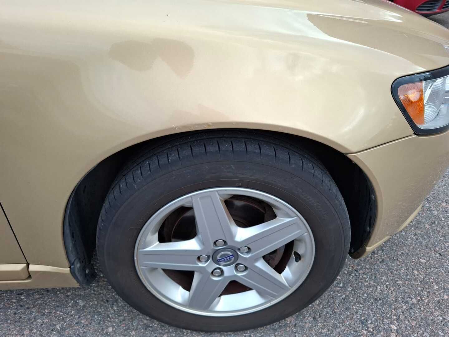 Volvo S40 2008 1,6D Momentum man * YritysOutlet - Myydään vain yrityksille*-* Webasto / Parkkitutkat / Vetokoukku / Suomi-auto * - YritysOutlet - Myydään vain yrityksille / Juuri katsastettu / Hyvä huoltohistoria* 