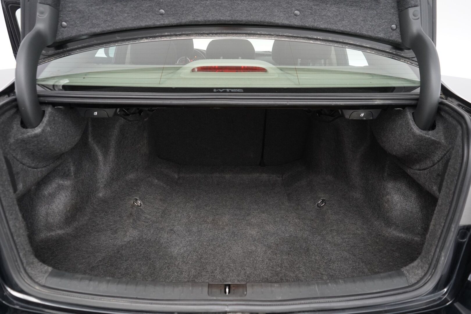 Honda Accord 2010 4D 2,0 Elegance AT * Vakkari / Lohko / Ilmastointi / Penkinlämmittimet * - Suomi-auto / Kahdet renkaat / Juuri katsastettu / Myydään huollettuna!