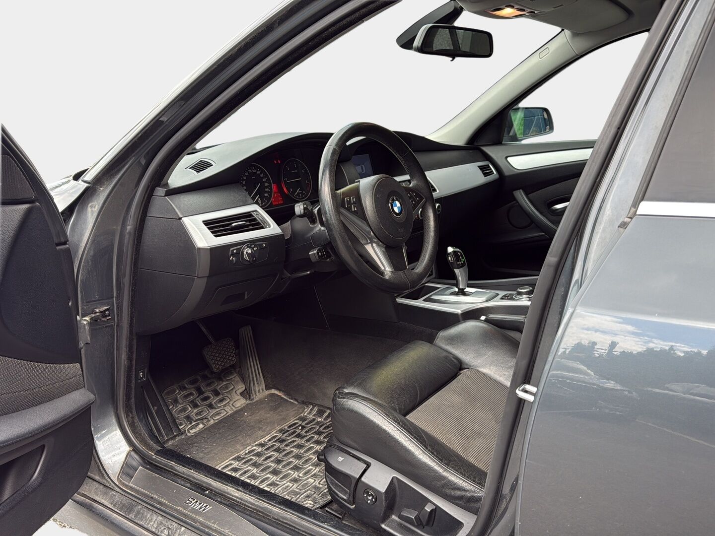 BMW 520 2009 E60 Sedan Business - YritysOutlet - Myydään vain yrityksille - - YritysOutlet - Myydään vain yrityksille